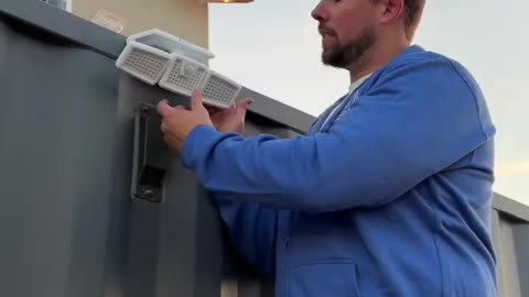 Shipping Container Solar Powered Lights 🌞🚛 | USA Containers