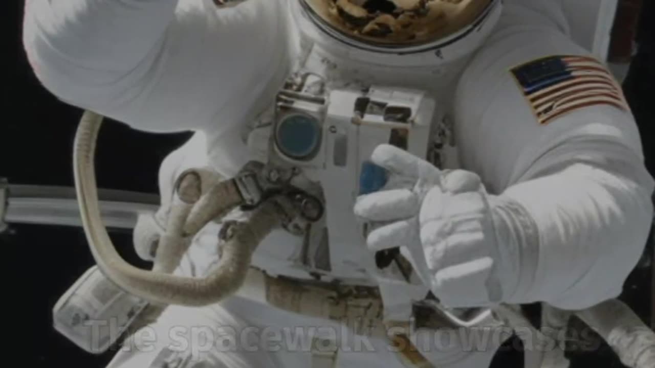 Russian Cosmonauts Conduct Semiconductor Experiment and Spacewalk Outside ISS