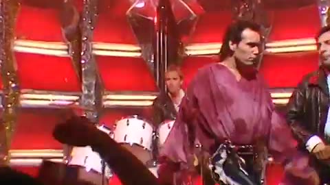 Adam Ant - Puss 'n Boots (Top of The Pops Christmas Special 1983)