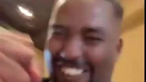 🔥 ¡LOCURA EN EL AEROPUERTO! 😱 ¿CONOCES A MBAPPÉ? ⚽