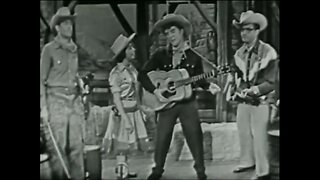 Elvis Presley’s Cowboy Comedy Debut – Steve Allen Show 1956 (Full Sketch) Portrait Format