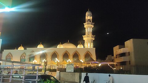 beautiful mosque in muttrah