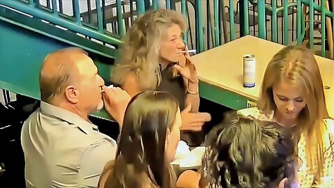 Candid Sexy Smoking Woman 776