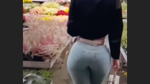 Cake In jeans