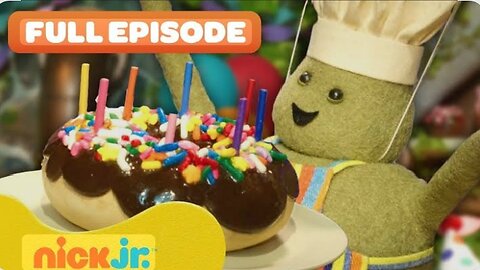 "Tiny Chef Makes a Birthday Donut Cake 🍩🎉 | Full Episode! | The Tiny Chef Show | Nick Jr."