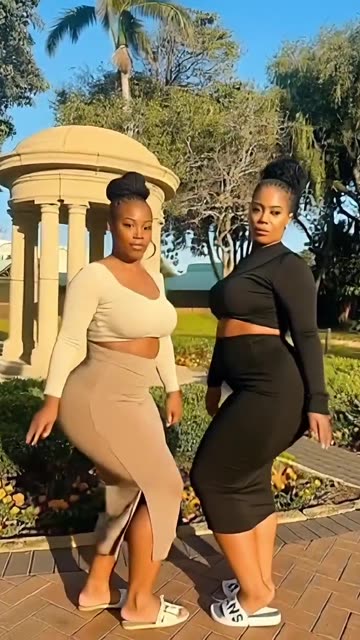 Double the curves, double the rhythm - outside vibes on 🔥