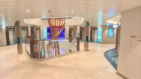 Royal Escape Room & Crown Lounge Location at Star of the Seas Deck 6! #shorts