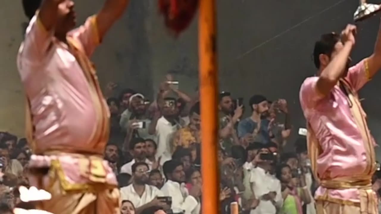 Time Stands Still in Kashi!