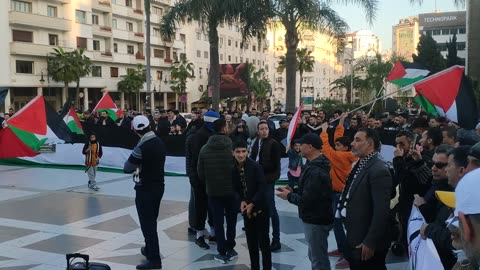 مسيرة شعبية بطنجة دعما لفلسطين و تنديدا بتصريحات ترامب 16 02 2025 يا ترامب يا حقير