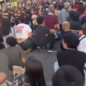 Man Escapes Terrorist Sympathizers