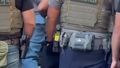 ICE Agents Raid Canal Street NYC, Chinatown