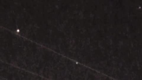 💫👽 UAP Disappearing Light Orb! | TheTruthAbove