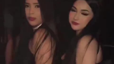 Drinking sexy hot girl in club open bottle 🍾 injoy night party 💃🍾🫦🫦💋👄🍻🍷🎉🍻🍷👯🔥👍♥️