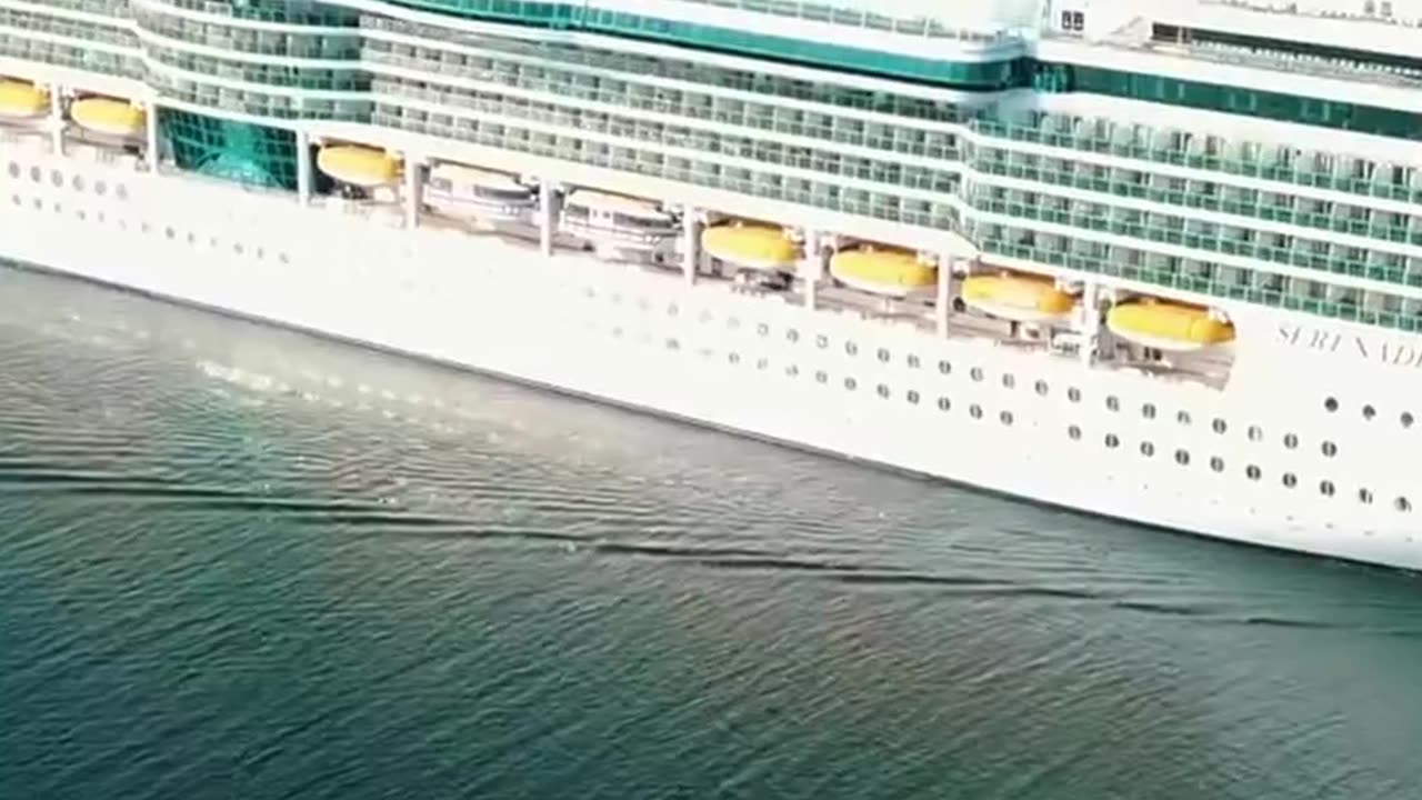 Norovirus OUTBREAK Hits Serenade of the Seas!