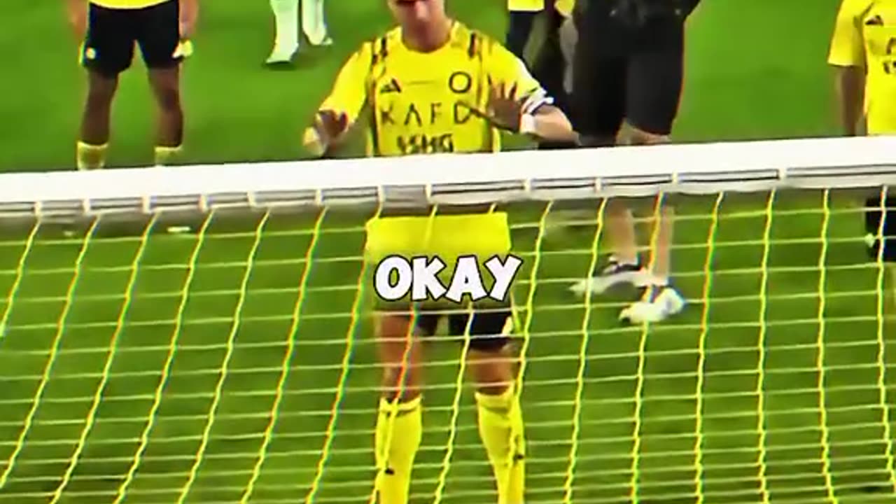 Cristiano Ronaldo teaches ISHOWSPEED how to drum