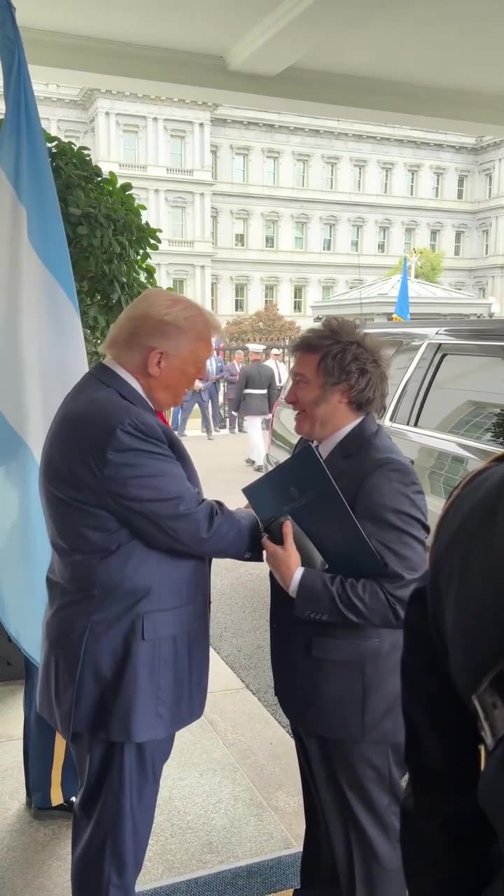 (NOW) President Trump welcomes the President of Argentina to the White House