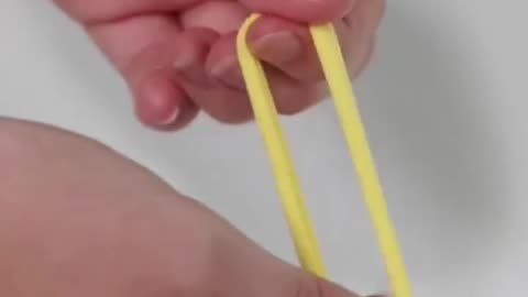 Dr Eric Berg ~ The most dangerous sign of a collagen deficiency