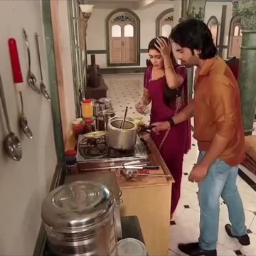 Husband and wife.. how the husband is helping the wife ❤️❤️❤️