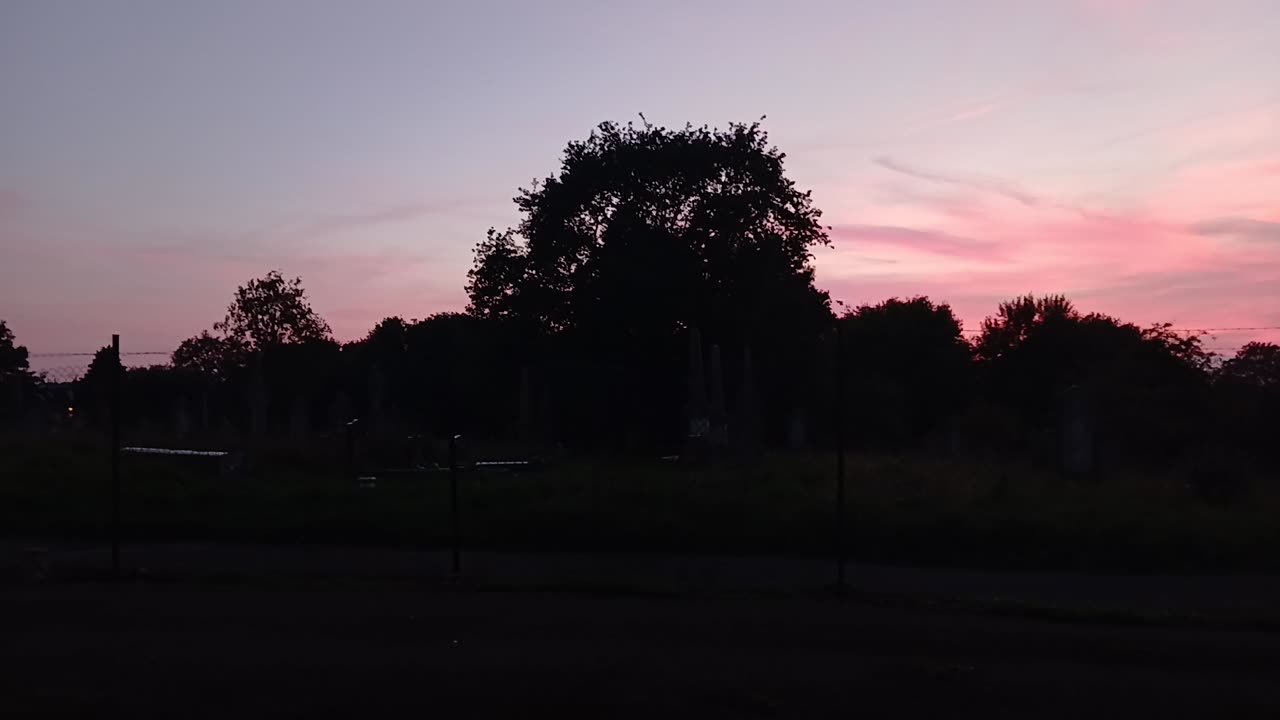 Paranormal , devil seeking, burgling movie makers