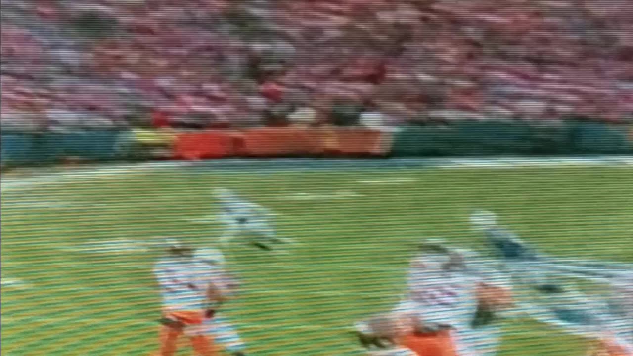 Broncos pull off a gorgeous fake