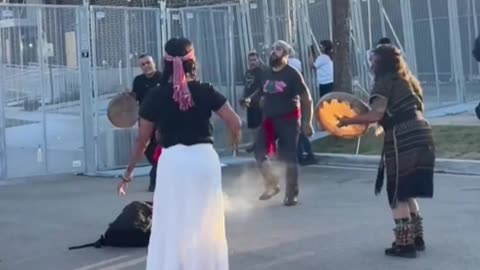 Liberals cast the Montezuma's Revenge” curse on federal agents at an ICE facility 