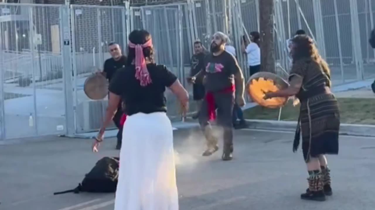 Liberals cast the Montezuma's Revenge” curse on federal agents at an ICE facility