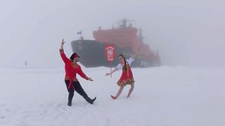 Una felicitación insólita: baile folclórico ruso en el corazón del Ártico