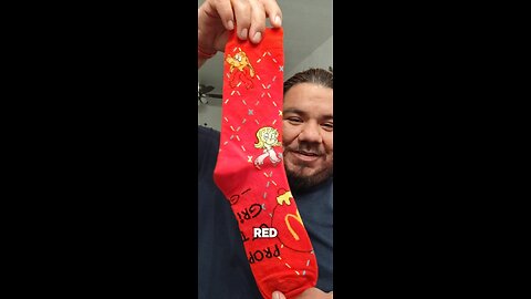 Got The Grinch Meal... Just for The Socks! 💚 #mcdonalds #grinchmeal #elpaso #review #grinch #socks
