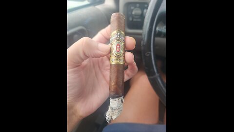 Alec Bradley Tempus Natural Churchill Cigar Review