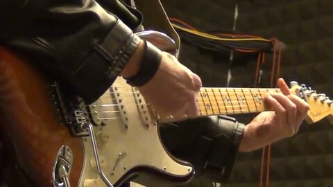 Jingle Jazz by Quanum Jazz Portrait Format