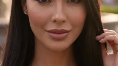 Stop scrolling if glam is your vibe #beautylook #eveningstyle #glamvibes #boldfashion #fierceglow