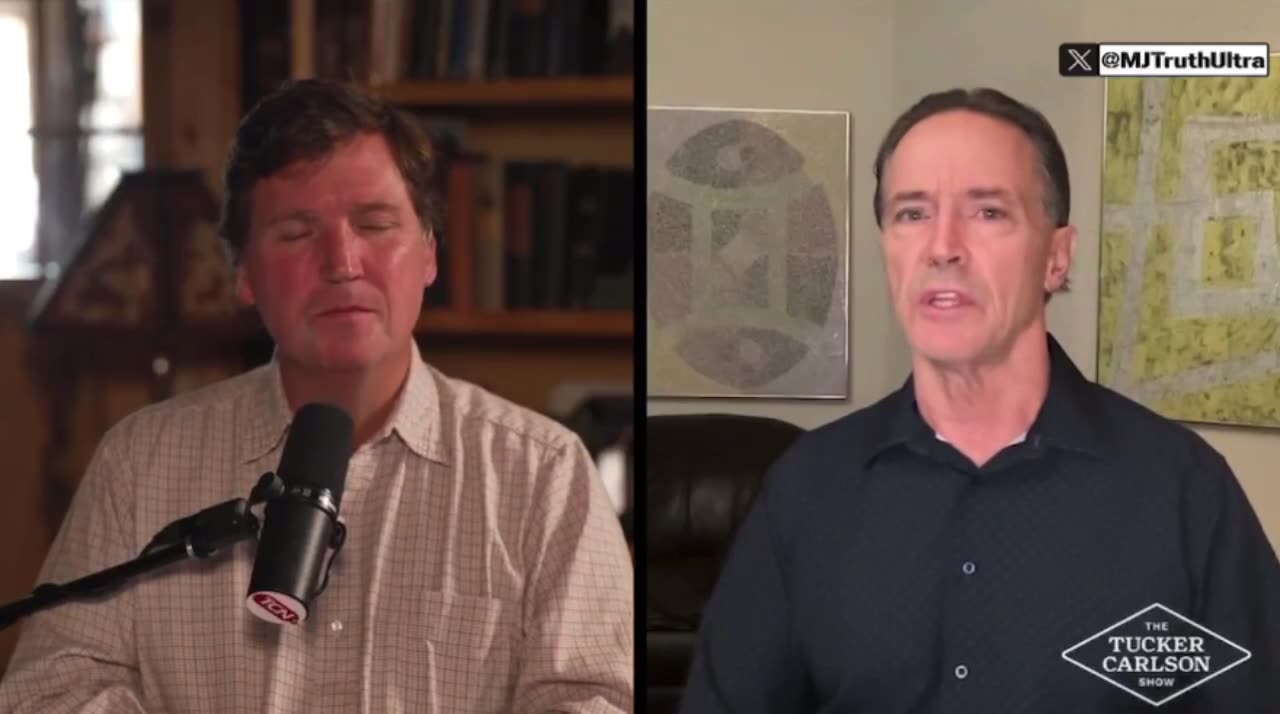 The difference between contrails and chemtrails