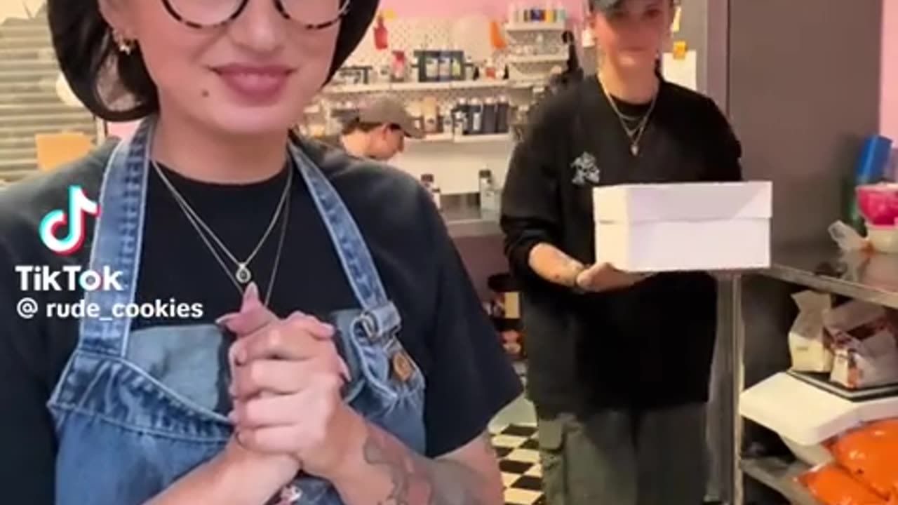 😂 Most Popular Cake Design Ordered by Men! | FunFM