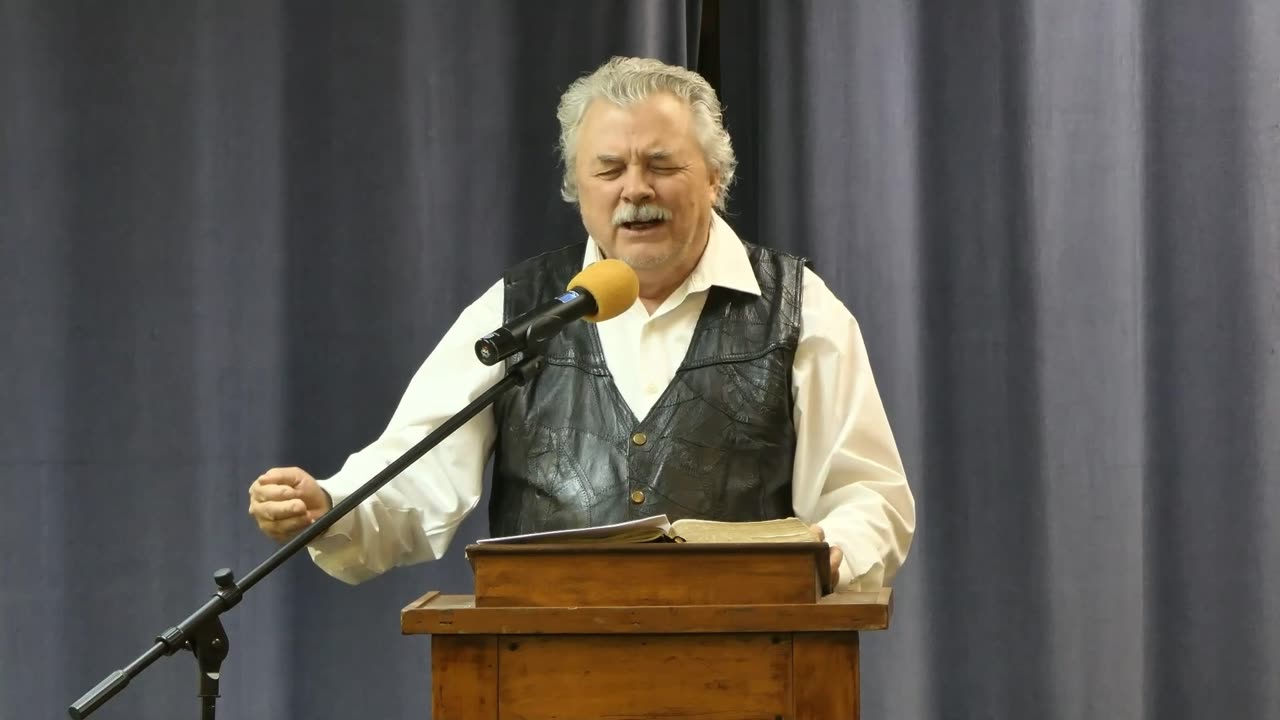 Each Day For The Lord by Dr Michael H Yeager