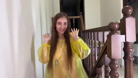 YELLOW RAINCOAT _ MILANA_S HIGH-VISIBILITY LOOK