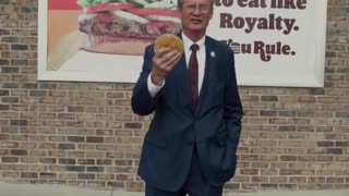 Tim Burchett goes above and beyond on No King's Day