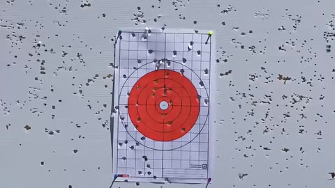 克里丝·维克托冲锋枪.45ACP #国外合法拍摄国内请勿模仿 #武器科普 #实弹射击 #男人减速带 #靶场射击