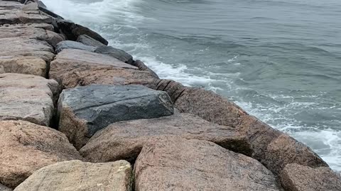 MESMERIZING WAVES HITTING A JETTY!