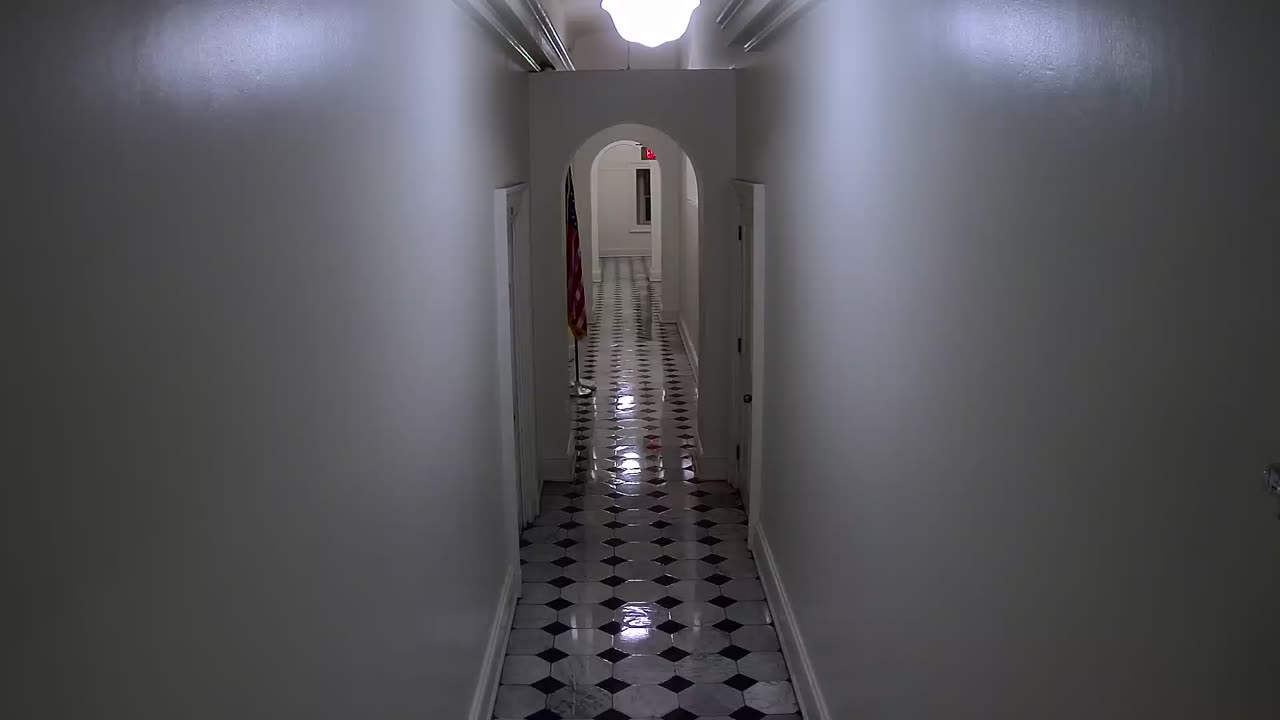 0301USCS03WestCorridornearS333_2021-01-06_00h40min00s767ms.mp4