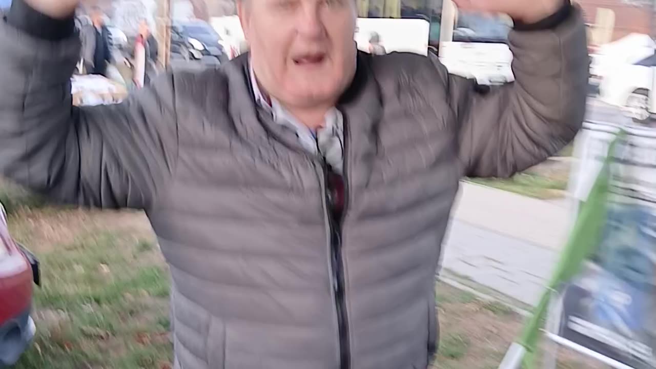 A DK-s Urbán Imre megtámadta a Mi Hazánk jászsági politikusát