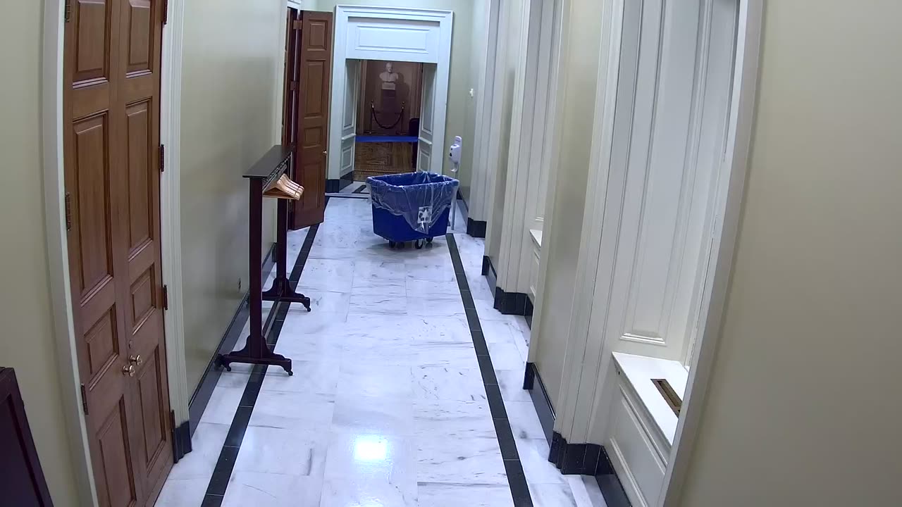 0214USCS02S207_2021-01-06_01h40min01s900ms.mp4