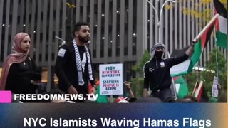 🚨 BREAKING: A crowd of Islamists in NYC, waving Hamas flags, threatens attacks in the US.