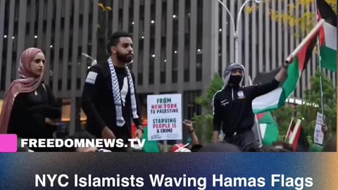🚨 BREAKING: A crowd of Islamists in NYC, waving Hamas flags, threatens attacks in the US.