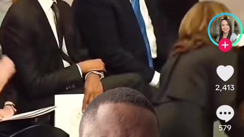 Why Are Trump and Obama Both Looking At Kamala Like This At Jimmy Carters Funeral???😂😂