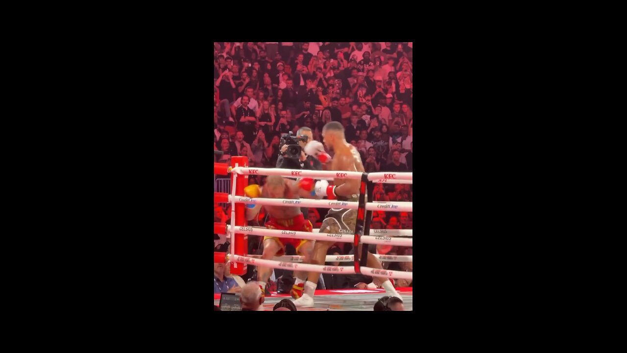 SHOCKING KO! 😱 Anthony Joshua Sends Jake Paul FLYING The Internet EXPLODES!🥊