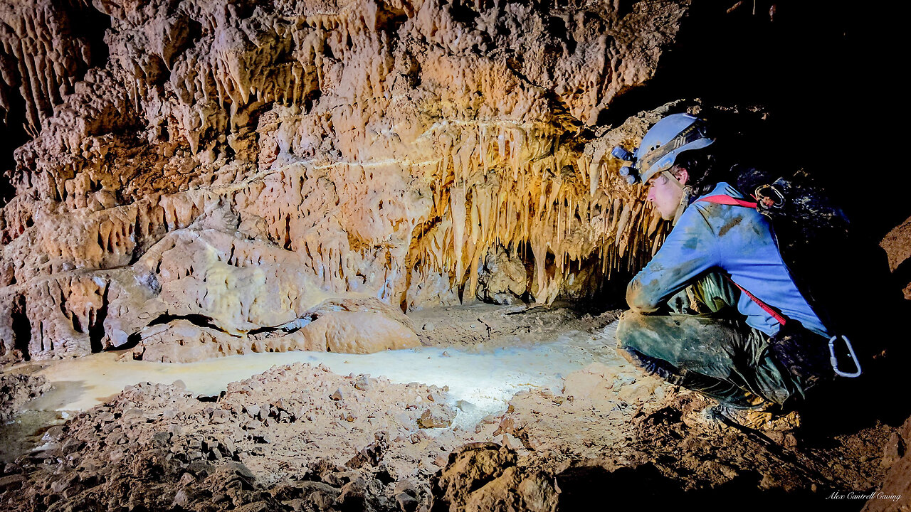 Crystal Pools Found In Cave Under Highway