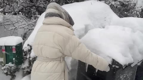 Snowy Norwegian Garbage Run