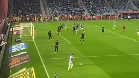 GOLI I MUCIT NGA NJE KEND TJETER