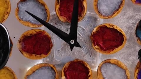 Making clock from nut shell and epoxy resin diy craft handmade decor sustainable
