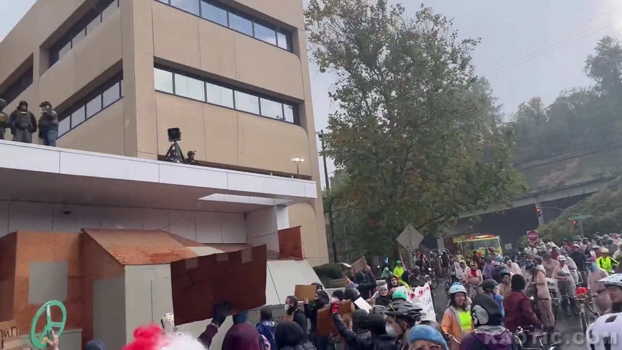 Protesting in front of ICE Detention Centre, Portland Oregon